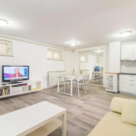 Pensjonat Complex Kampic 3*